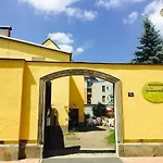 Sonnenhof Апартаменты *
